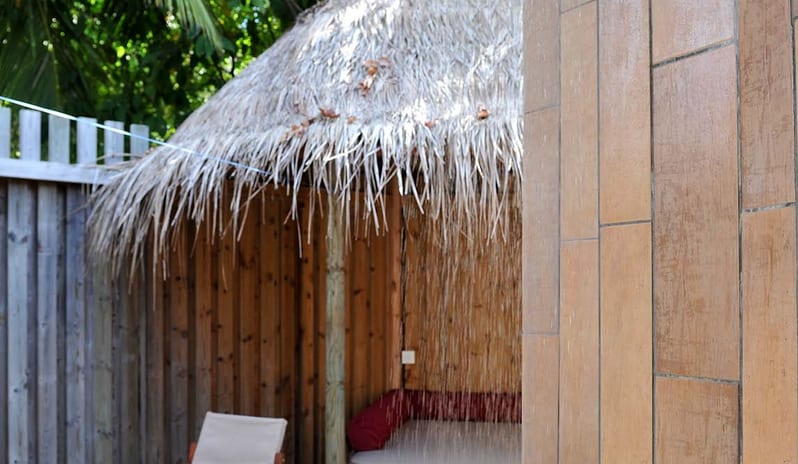 Komandoo Island Resort & Spa-Premium Jacuzzi Beach Villa 3_16896